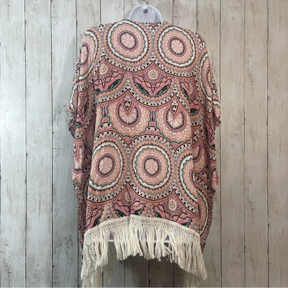 Forever 21 Poncho Style Cover Up Small - Picture 4 of 7